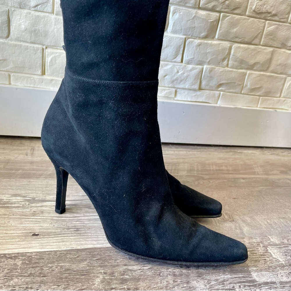 Stuart Weitzman Black Suede Button Down Cuffed Knee-High Heeled Boots Size 8.5 - Picture 10 of 16